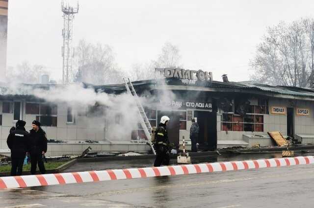 Полиция задержала человека, запустившего ракетницу в кафе “Полигон”