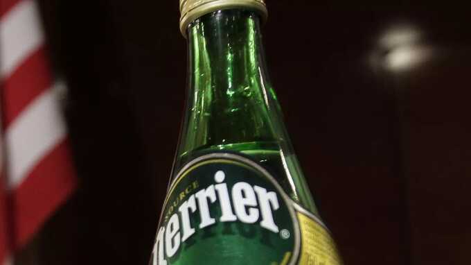 Франция приостановила выпуск Perrier из-за опасных бактерий