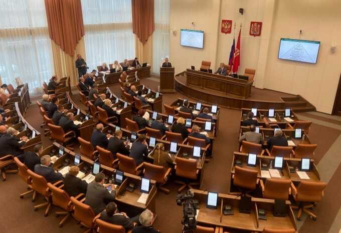 Депутаты Красноярского края предложили повысить себе пенсии до 95 процентов от зарплаты