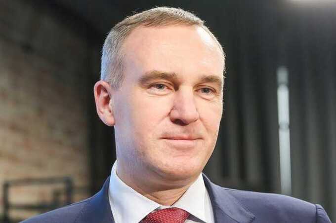 Кухарук потребовал пересмотра системы школьного питания в ХМАО после жалоб на подрядчиков