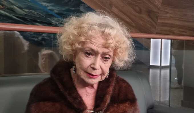 Стало известно о состоянии 88-летней Немоляевой после тяжёлой операции на сердце