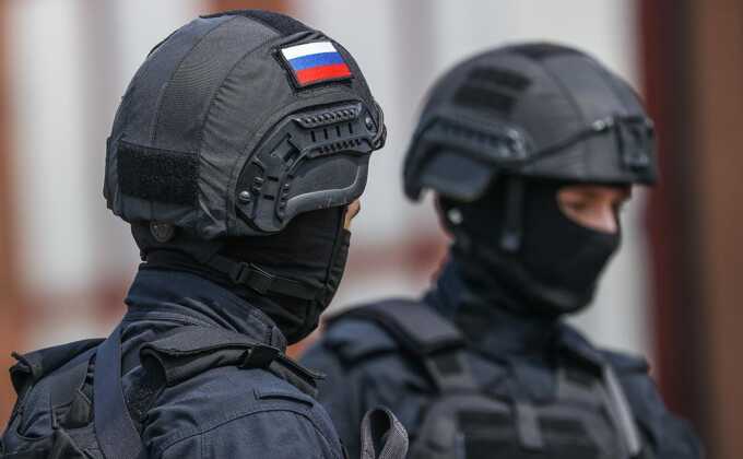 Мать из Краснодара прятала сына в квартире несколько лет
