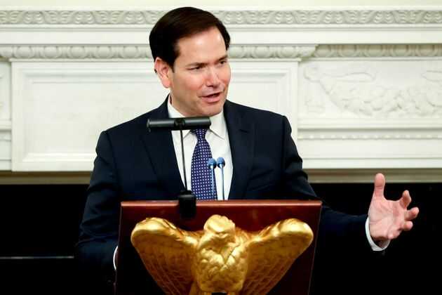 Кремль положительно оценил поздравление Госдепа США с Днём России как знак смены политики