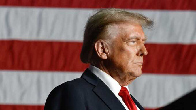 Трамп вылетел на саммит НАТО