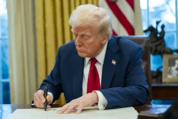 Трамп готов поддержать законопроект о санкциях против России, если решение о снятии останется за ним