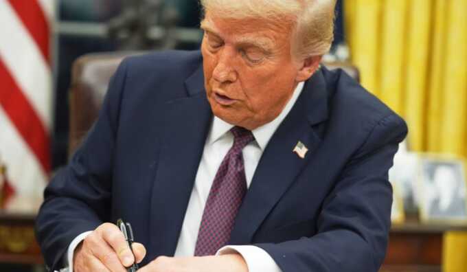 Администрация Трампа ввела пошлины до 50% на товары из более чем 20 стран, включая ЕС и Канаду