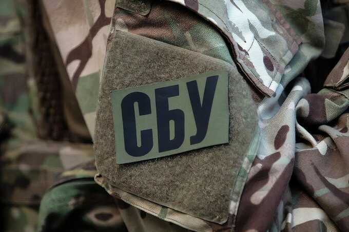 СБУ провела обыски в антикоррупционных органах и задержала старшего следователя