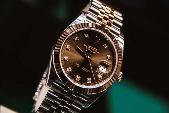 Миллионеры перестали покупать Rolex и стали инвестировать в здоровье