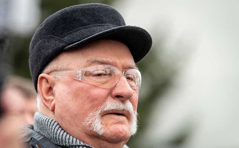 Лех Валенса демонстративно проигнорировал инаугурацию нового президента Польши