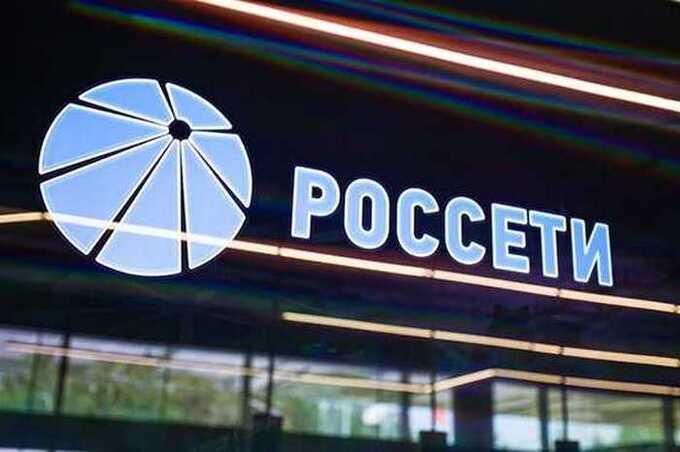 Из‑за перегрузки подстанции свет отключили, но «Россети» молчали: Тюменская область осталась без света
